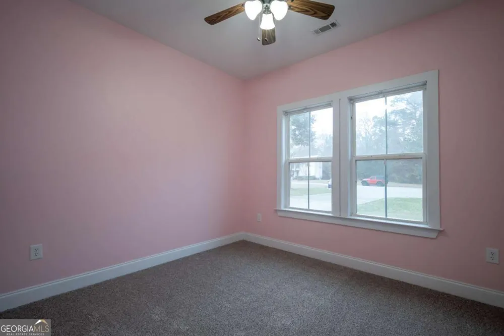 52 Willow Oak CIR Comer, GA 30629
