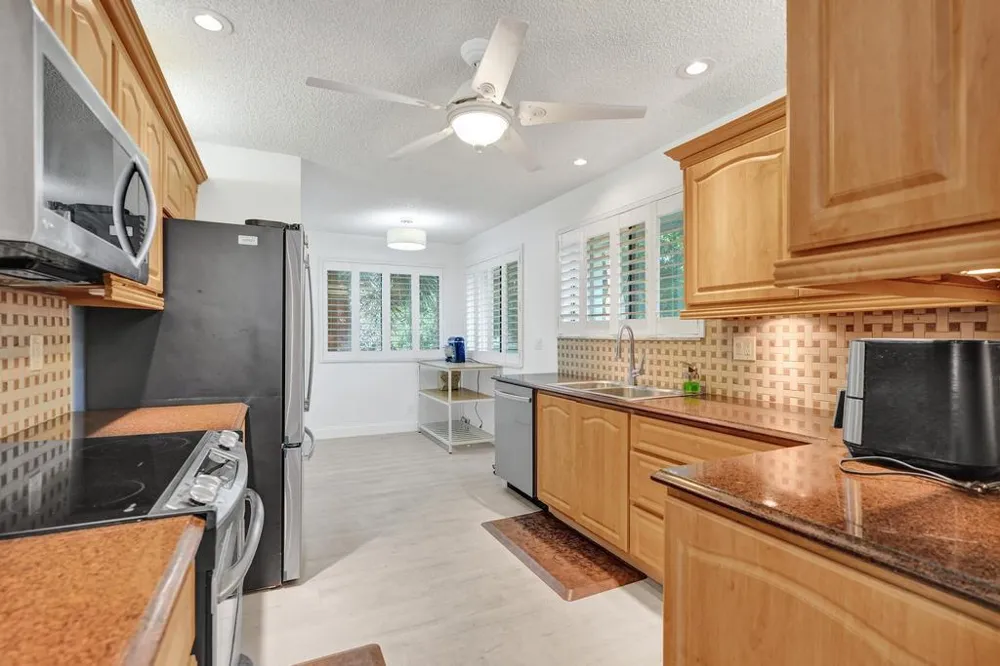 9361 SW 23RD STREET #3203 Davie, FL 33324
