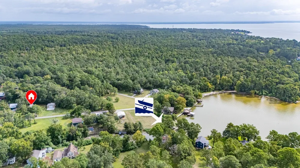 161 White Oak Street Point Blank, TX 77364