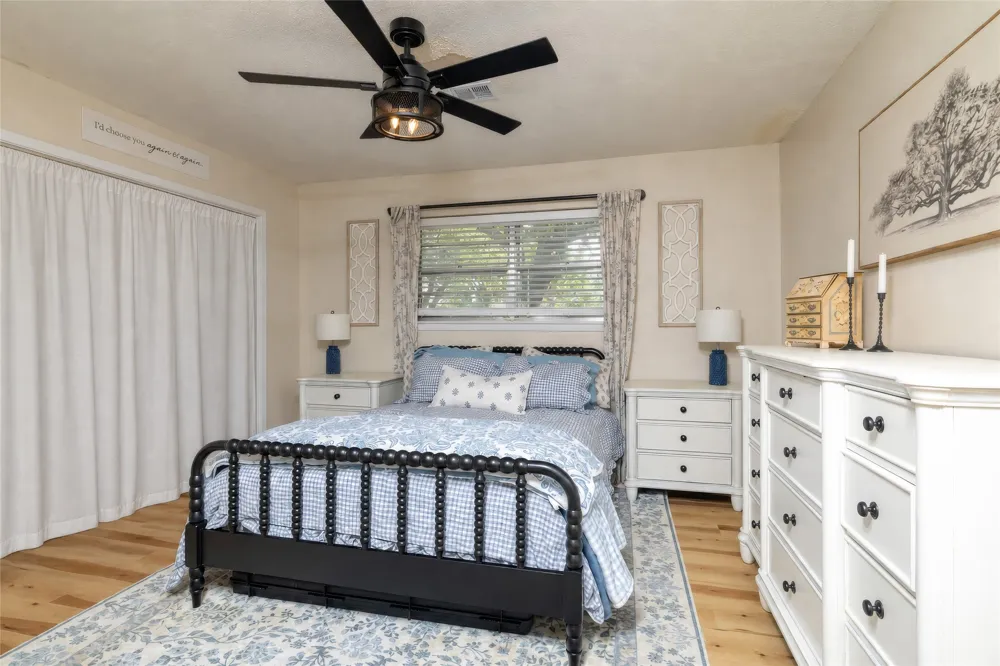 239 S Pine Street Muenster, TX 76252