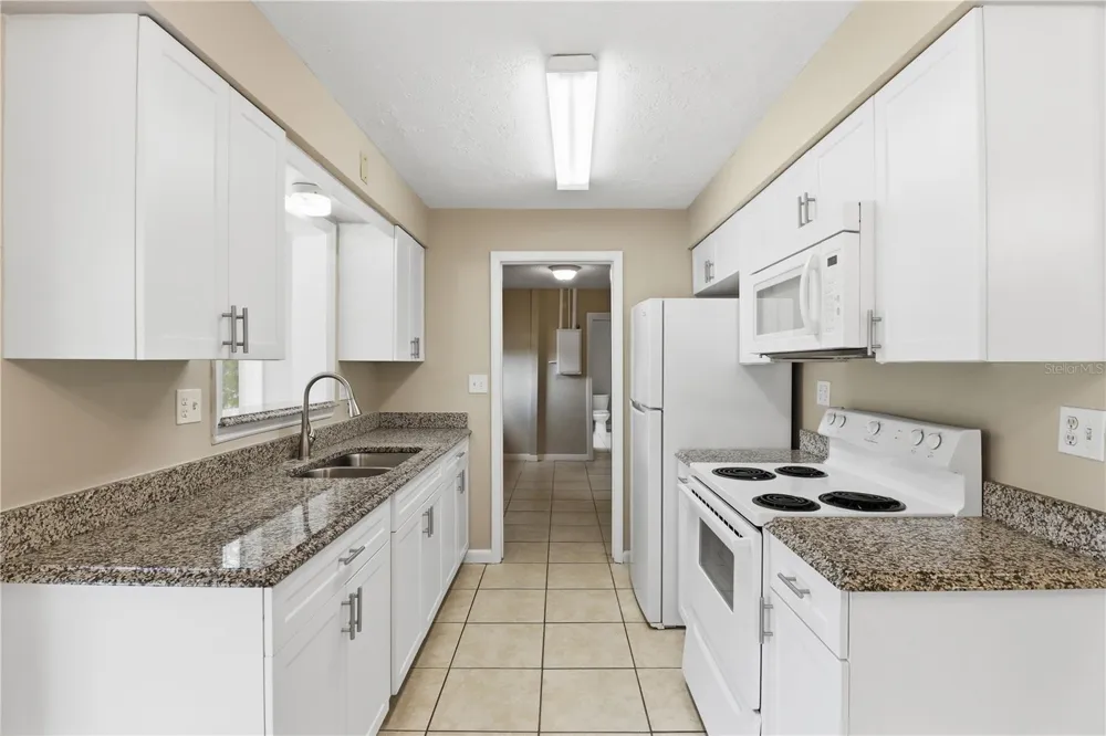 38 REGINA BOULEVARD Beverly Hills, FL 34465