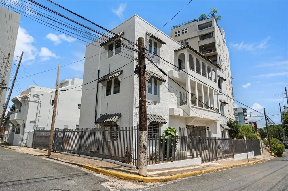 107 TAFT #5 San Juan, PR 00911