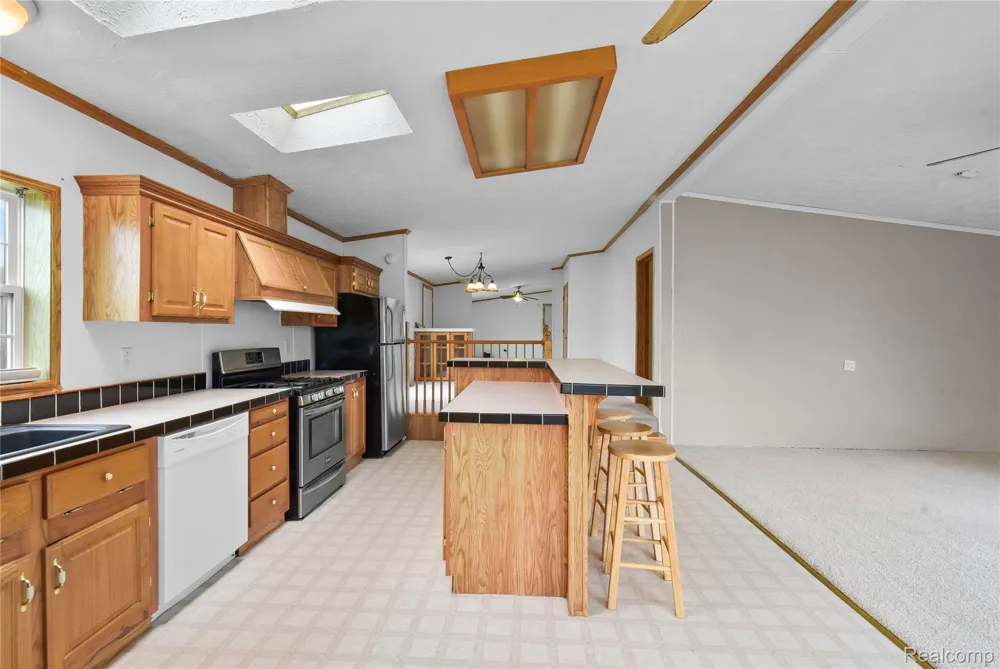 9327 GREENTREE DRIVE Berlin Charter Township, MI 48166