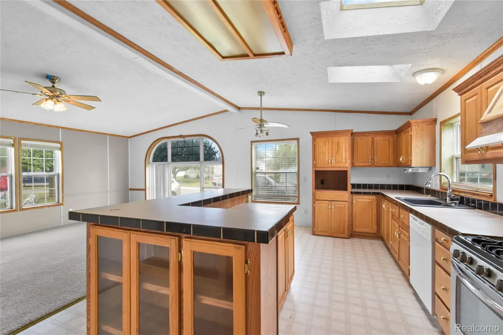 9327 GREENTREE DRIVE Berlin Charter Township, MI 48166