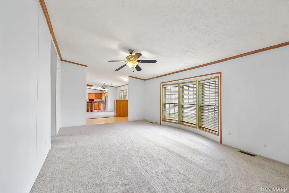 9327 GREENTREE DRIVE Berlin Charter Township, MI 48166