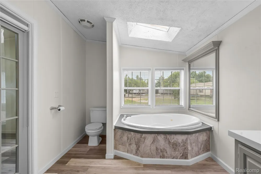 9327 GREENTREE DRIVE Berlin Charter Township, MI 48166