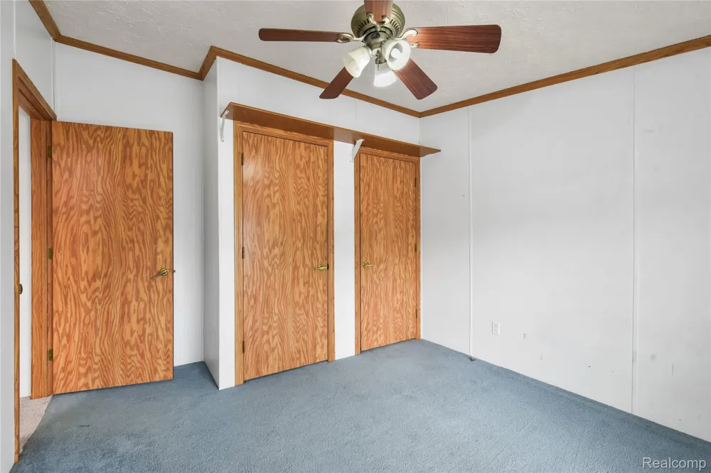 9327 GREENTREE DRIVE Berlin Charter Township, MI 48166