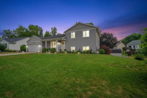 1338 Scott Creek Drive NE