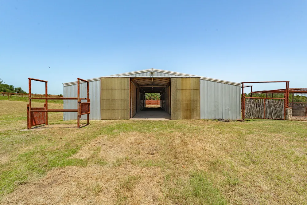 100 County Road 519 Stephenville, TX 76401