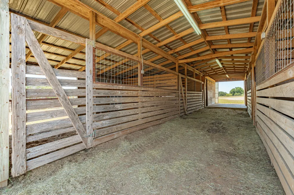 100 County Road 519 Stephenville, TX 76401