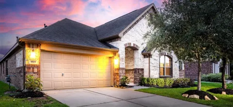 4523 Matagorda Lakes Drive