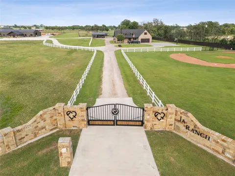 14714 US Highway 377