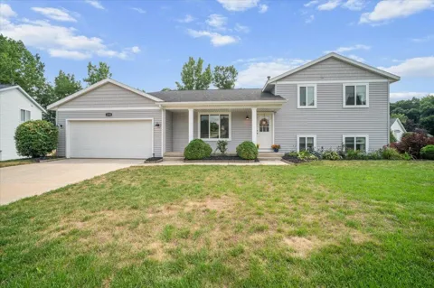1338 Scott Creek Drive NE