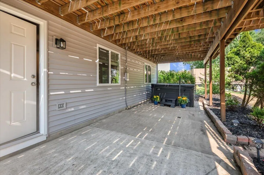 1338 Scott Creek Drive NE Plainfield Charter Township, MI 49306