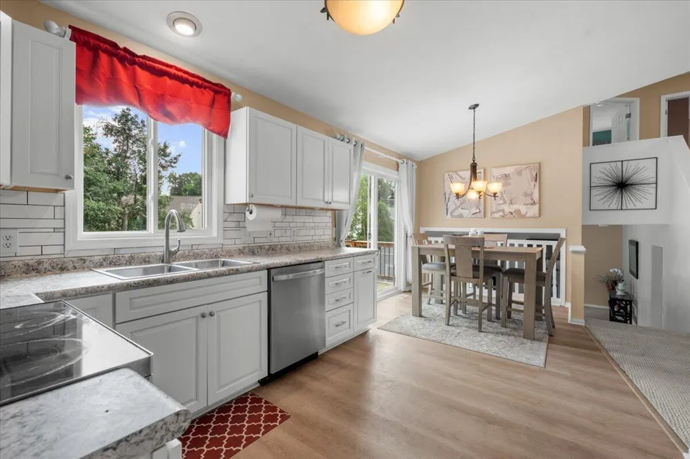 1338 Scott Creek Drive NE Plainfield Charter Township, MI 49306