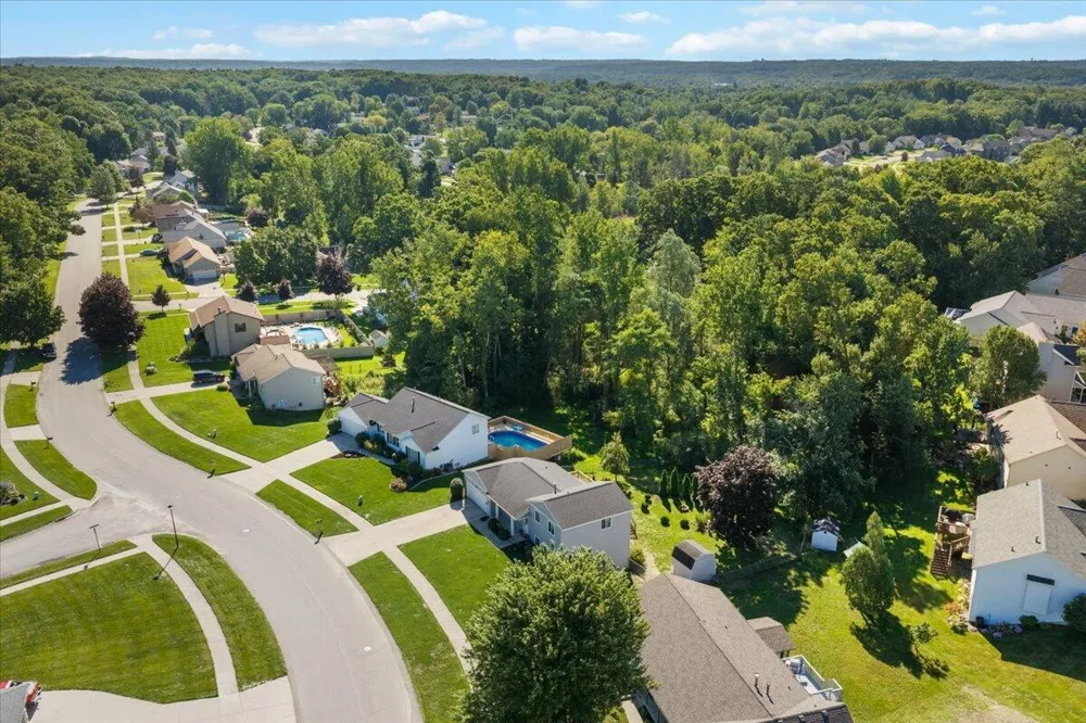 1338 Scott Creek Drive NE Plainfield Charter Township, MI 49306