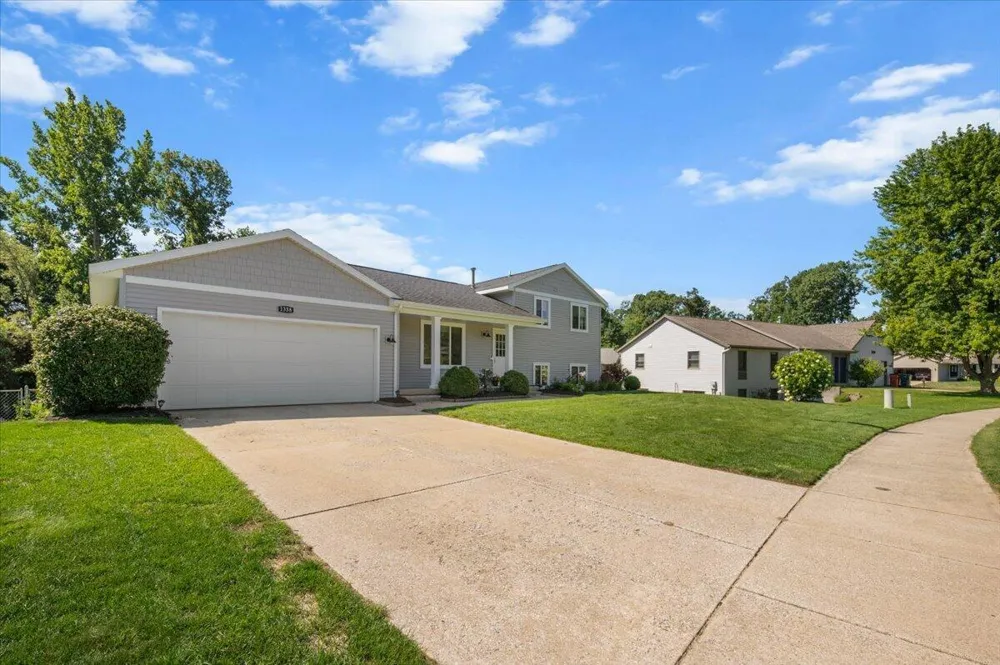 1338 Scott Creek Drive NE Plainfield Charter Township, MI 49306