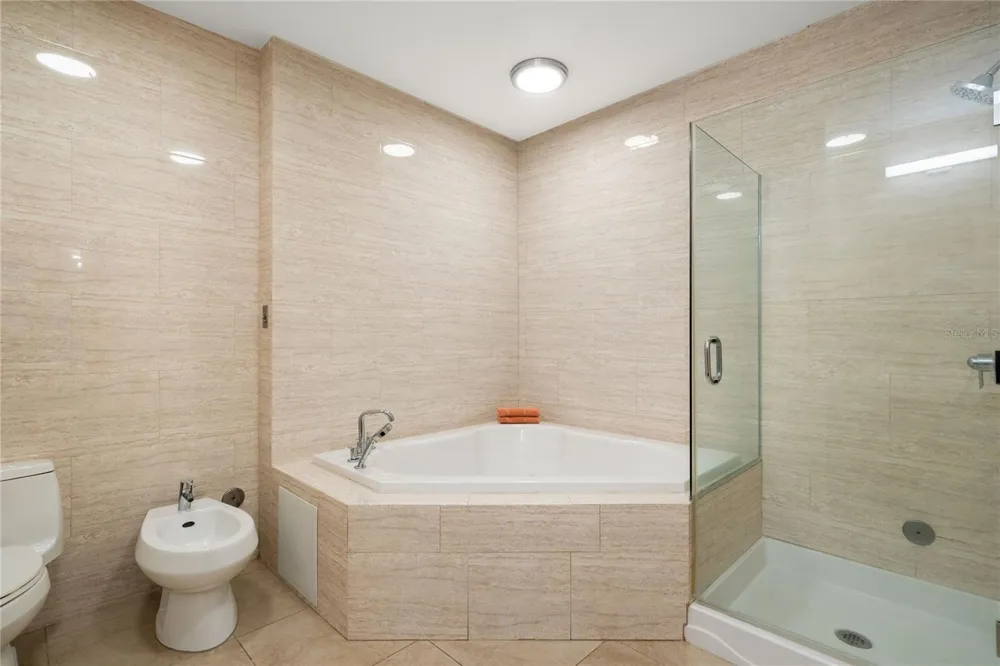120 CHARDON AVE #302 San Juan, PR 00918