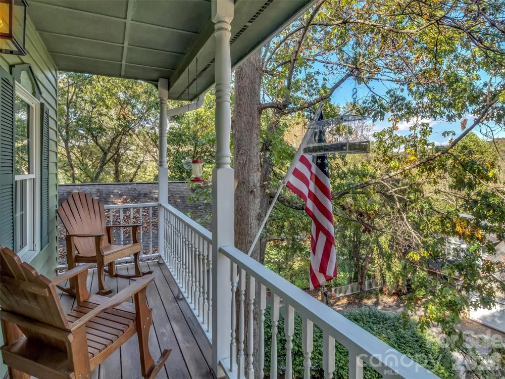 132 Aldersgate Road Waynesville, NC 28786