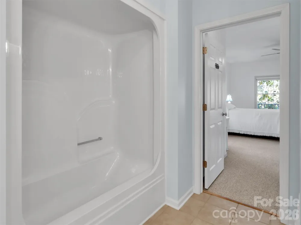 132 Aldersgate Road Waynesville, NC 28786