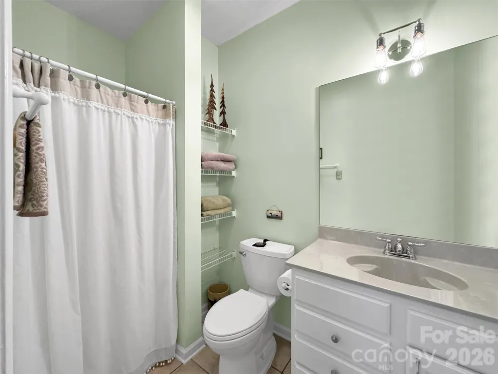 132 Aldersgate Road Waynesville, NC 28786