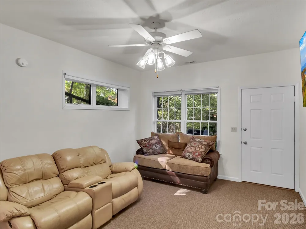 132 Aldersgate Road Waynesville, NC 28786