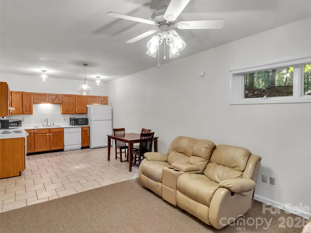132 Aldersgate Road Waynesville, NC 28786