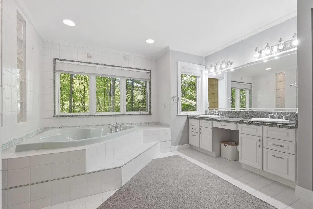 10481 S Monaco Way Elmwood Charter Township, MI 49684