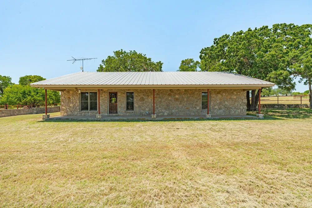 100 County Road 519 Stephenville, TX 76401