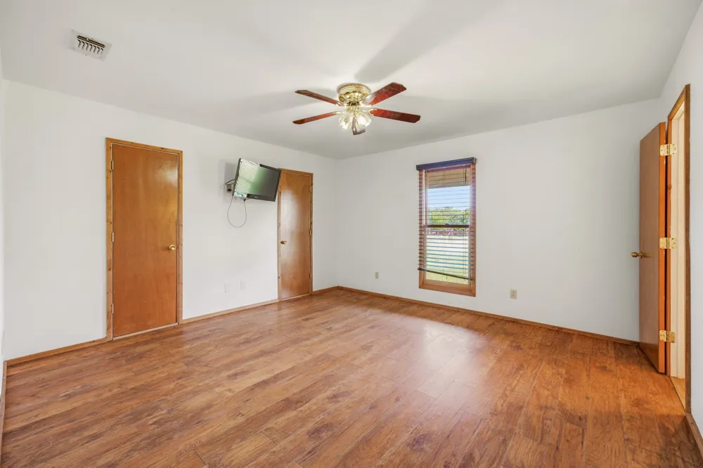 100 County Road 519 Stephenville, TX 76401