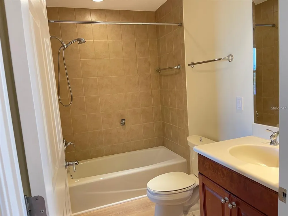 8111 LAKEWOOD MAIN STREET #307 Lakewood Ranch, FL 34202
