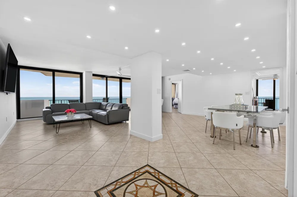 4200 OCEAN DRIVE #1-1101 Singer Island, FL 33404