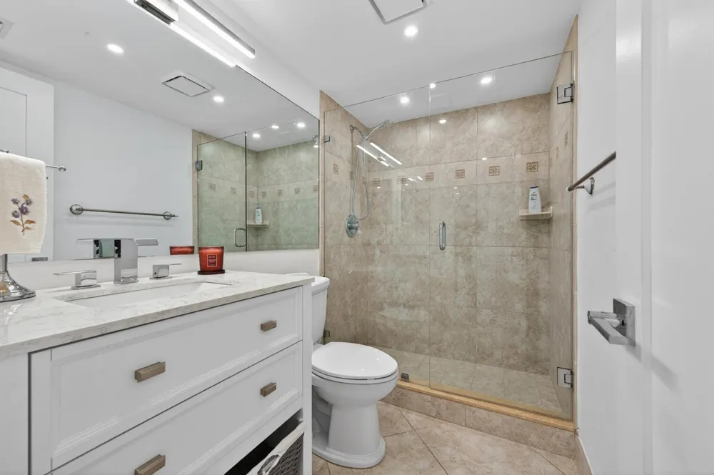 4200 OCEAN DRIVE #1-1101 Singer Island, FL 33404