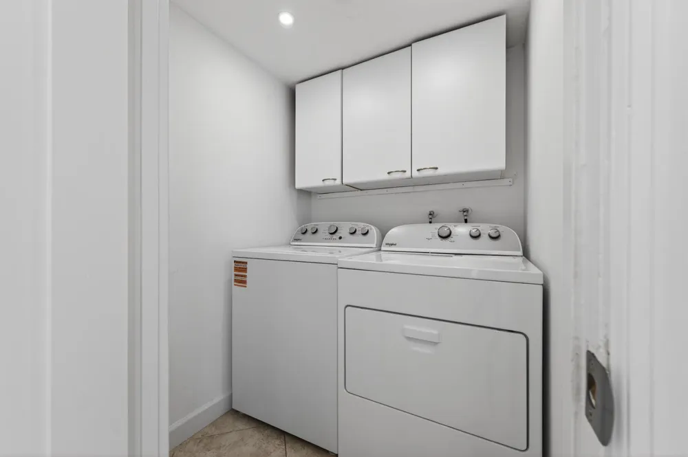 4200 OCEAN DRIVE #1-1101 Singer Island, FL 33404