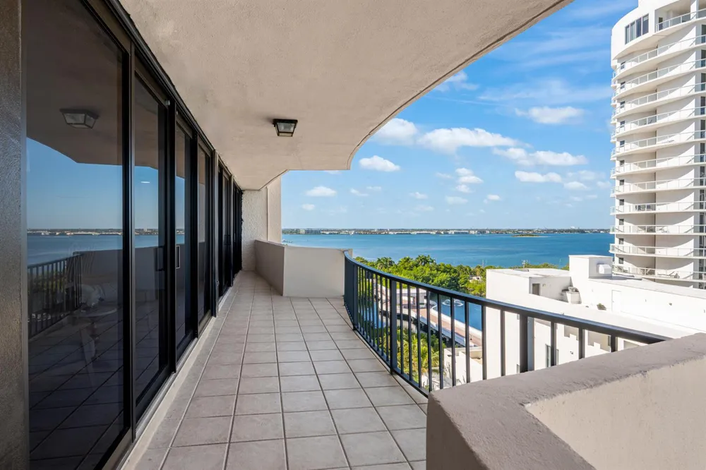 4200 OCEAN DRIVE #1-1101 Singer Island, FL 33404