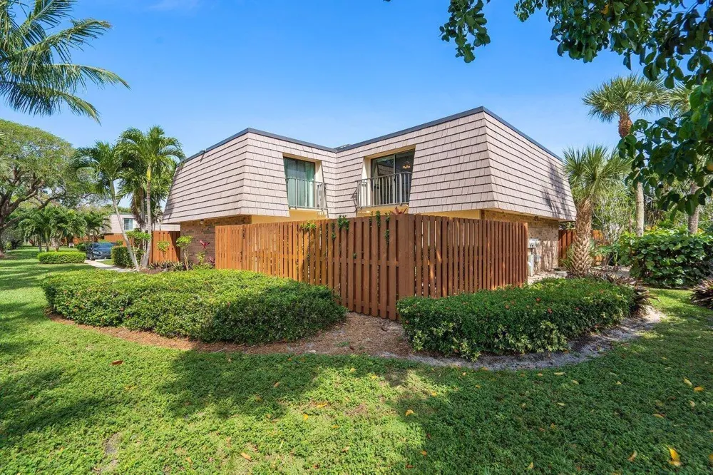 135 Ocean Cove Drive Jupiter, FL 33477