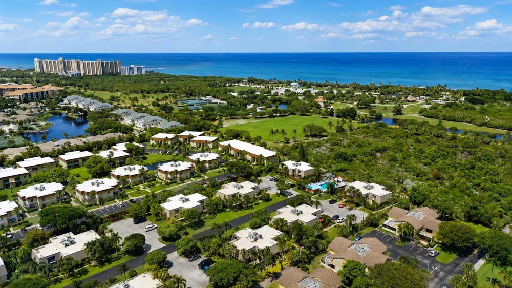 135 Ocean Cove Drive Jupiter, FL 33477