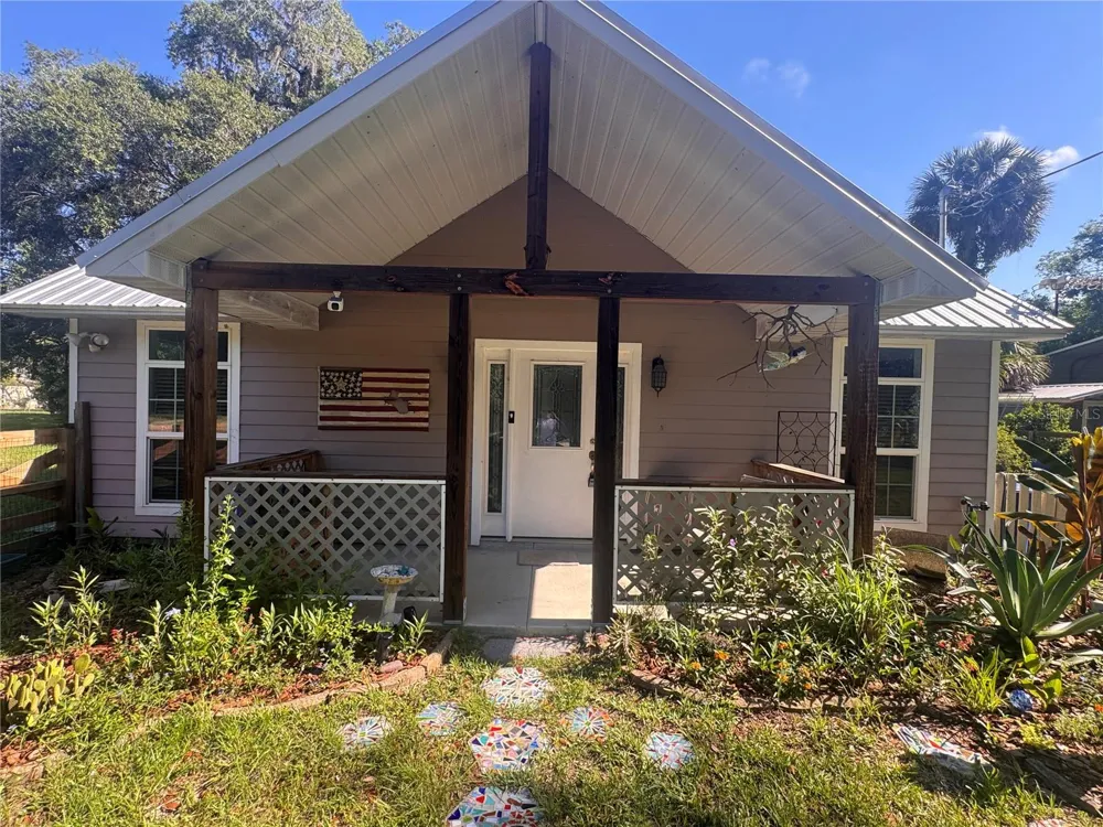 103 GROVE STREET Melrose, FL 32666