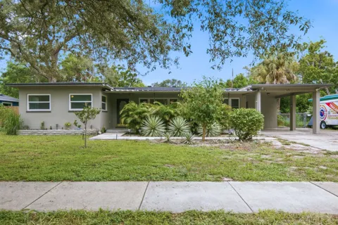 1626 S BETTY LANE
