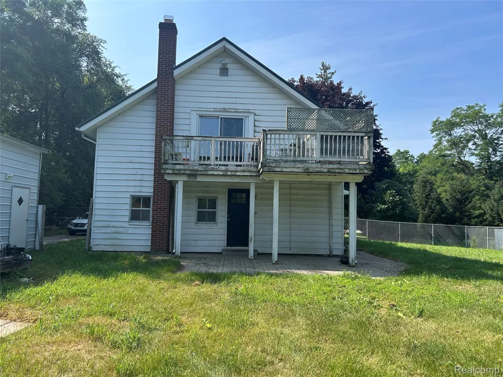 1285 Grange Hall Road Holly Township, MI 48430