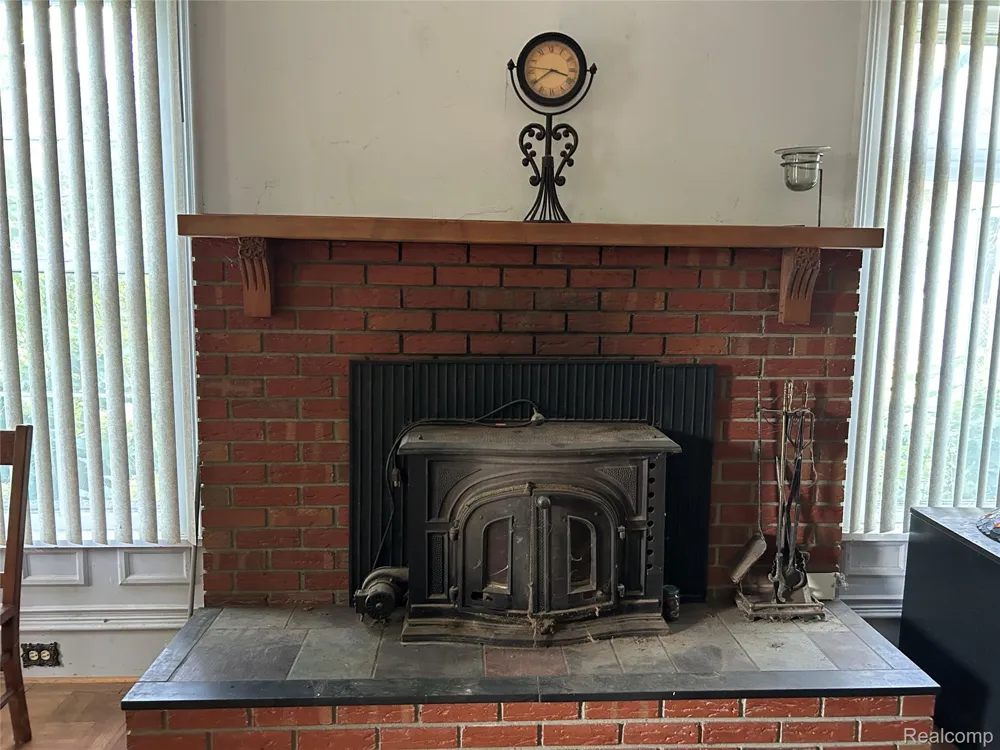 1285 Grange Hall Road Holly Township, MI 48430