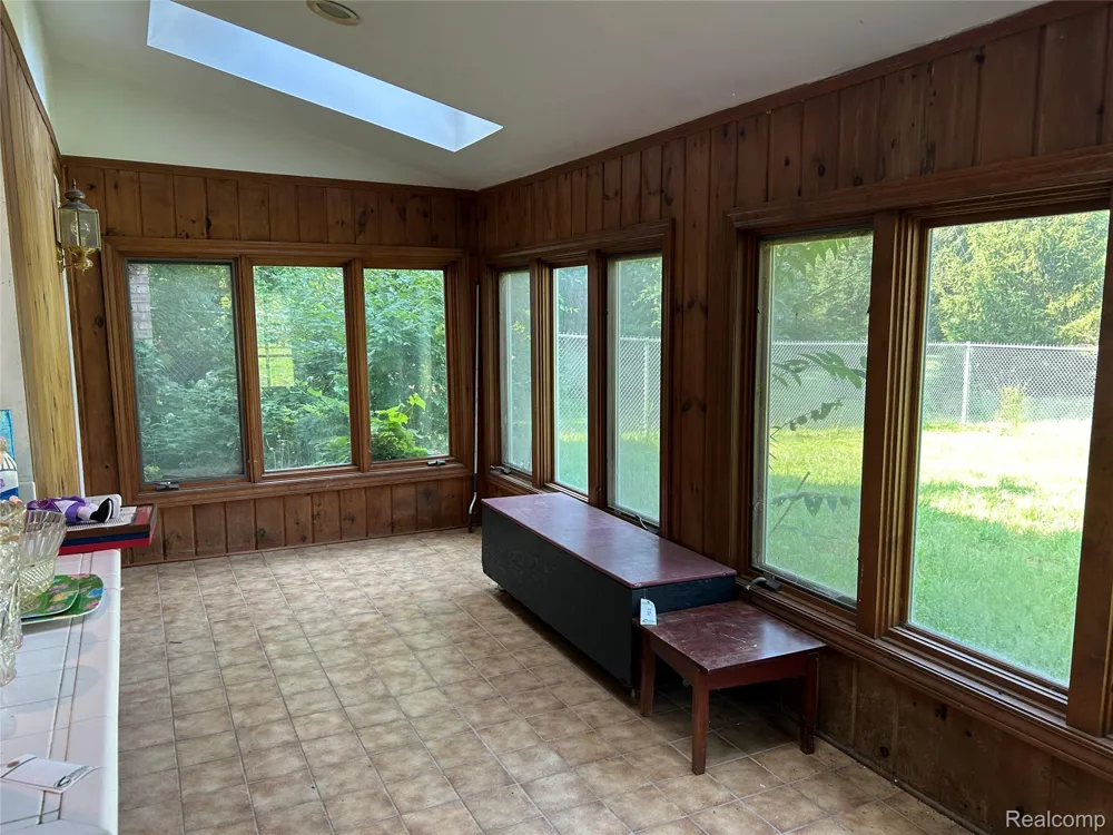 1285 Grange Hall Road Holly Township, MI 48430