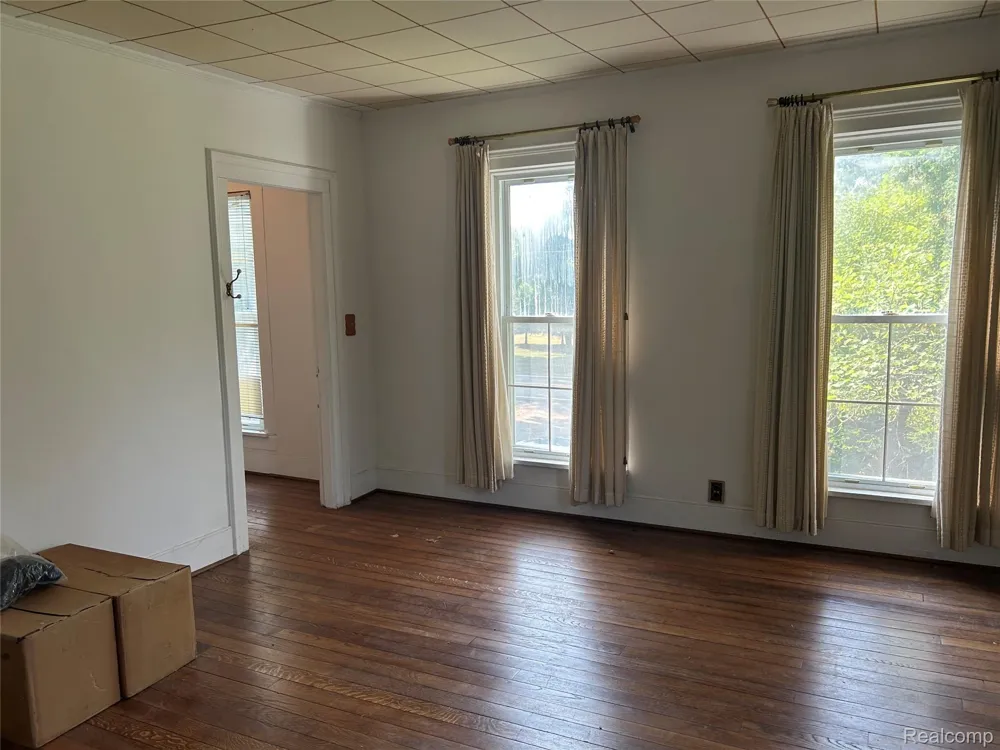 1285 Grange Hall Road Holly Township, MI 48430
