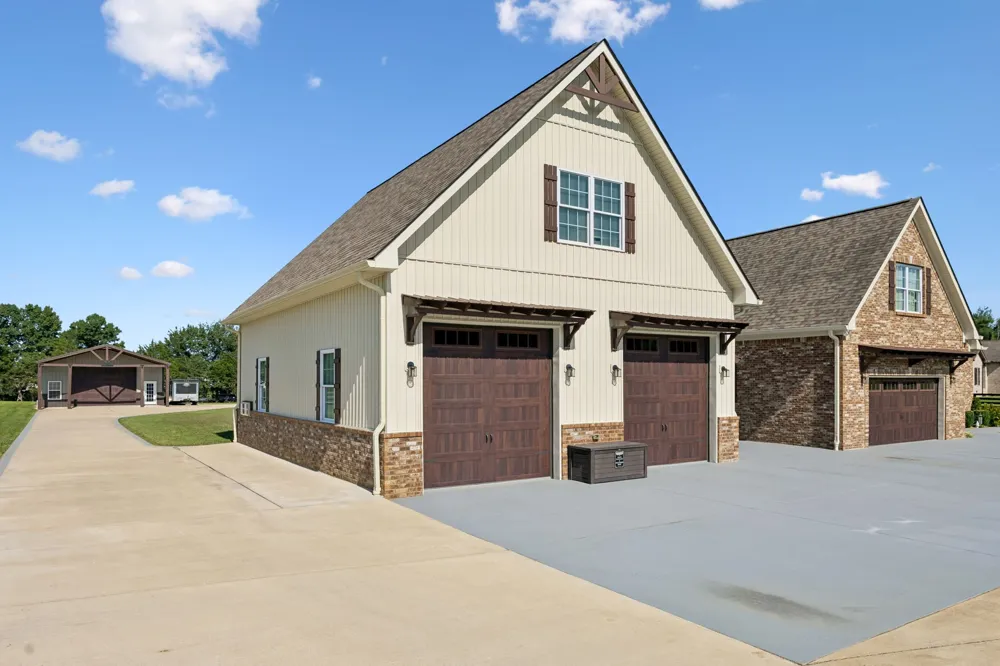 1953 Franklin Pike Lewisburg, TN 37091
