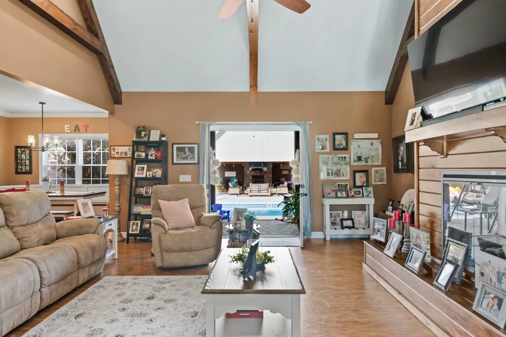 1953 Franklin Pike Lewisburg, TN 37091
