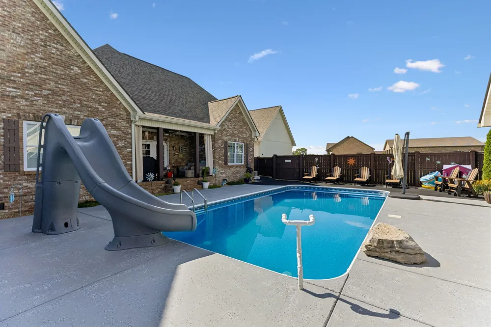 1953 Franklin Pike Lewisburg, TN 37091