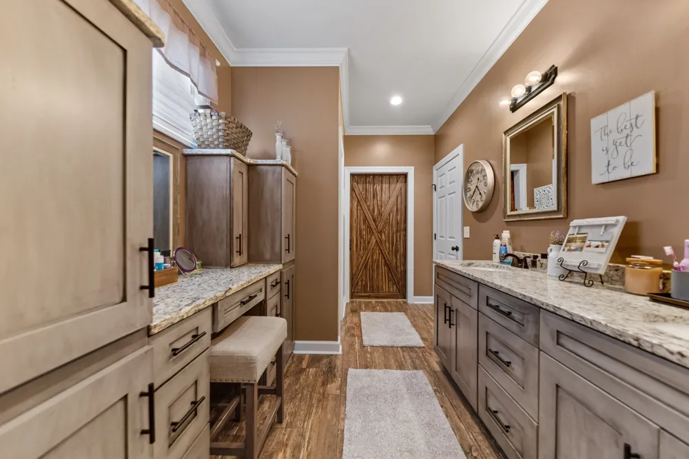 1953 Franklin Pike Lewisburg, TN 37091