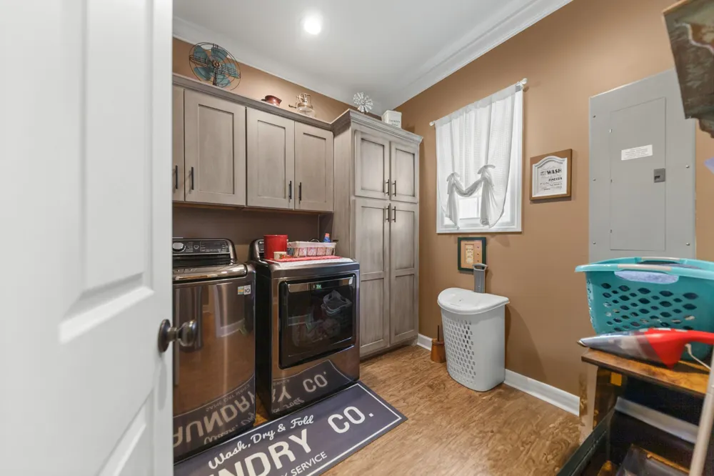 1953 Franklin Pike Lewisburg, TN 37091