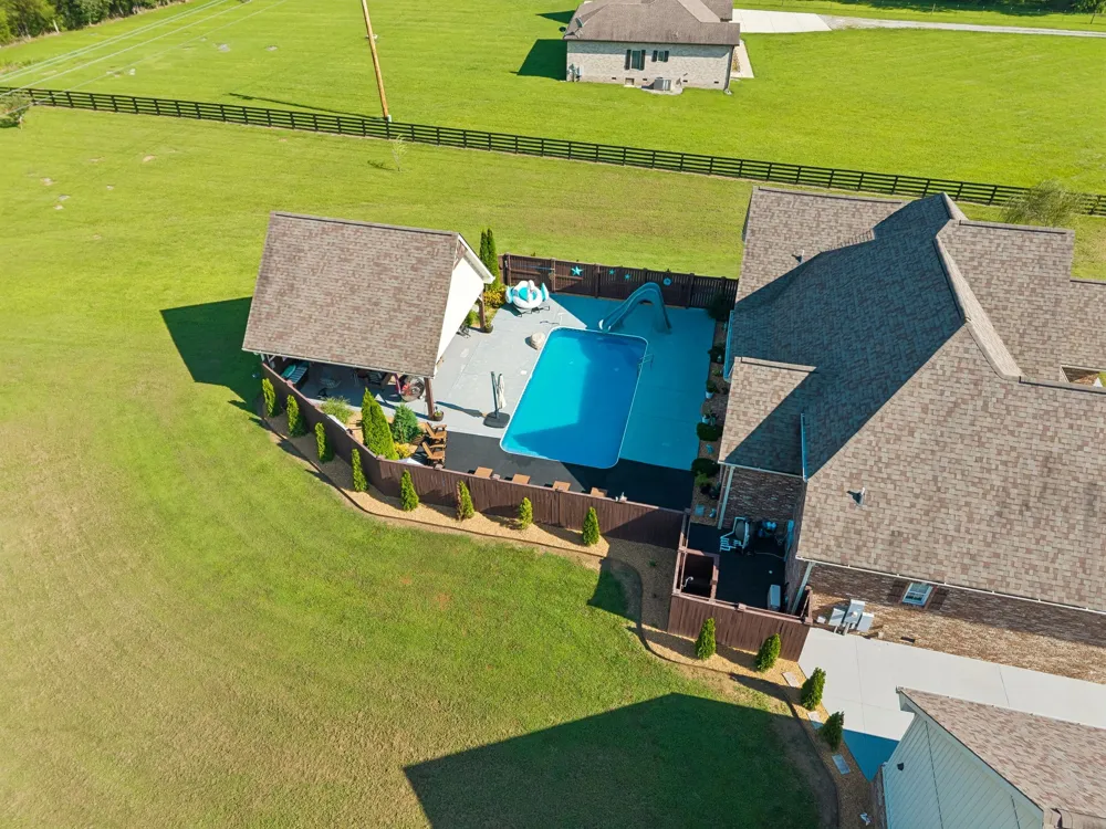 1953 Franklin Pike Lewisburg, TN 37091