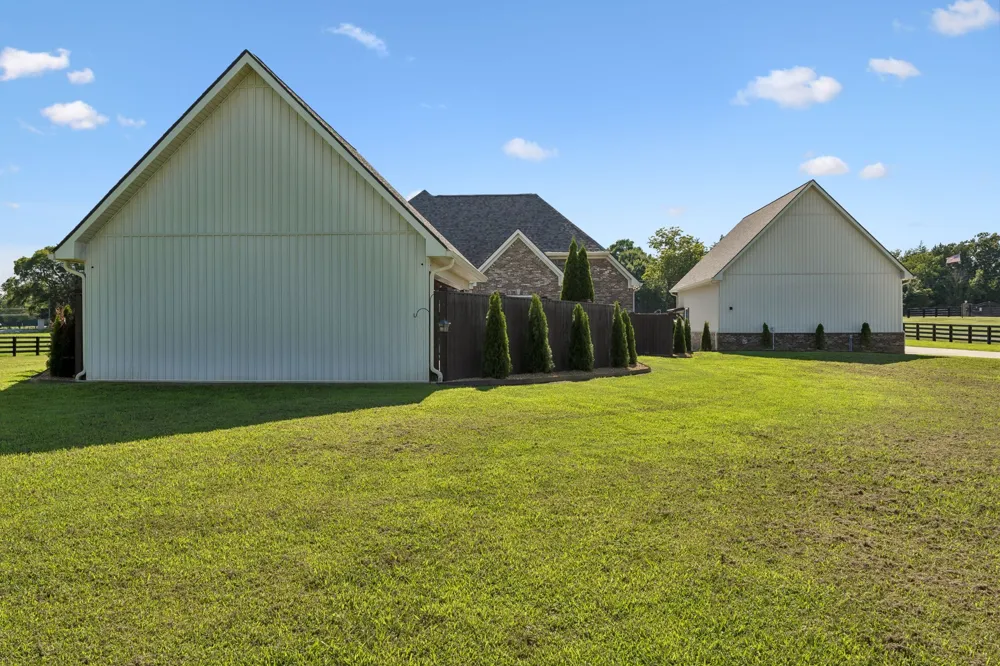 1953 Franklin Pike Lewisburg, TN 37091